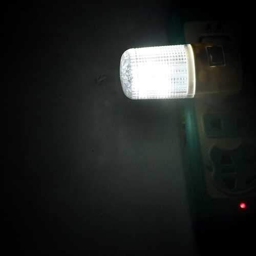 0.5W LED Night Light Plug-in Wall Light Energy Saving for Home Bedside AC220V